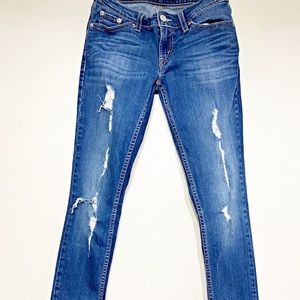 SOLD Levi’s Distressed Denim Skinny Jeans